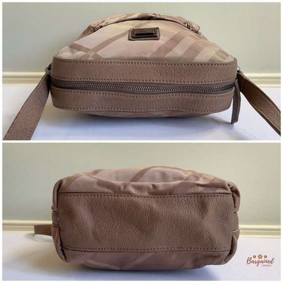 Authentic Burberry Plaid Nylon Messenger Bag - Picture 12 of 13